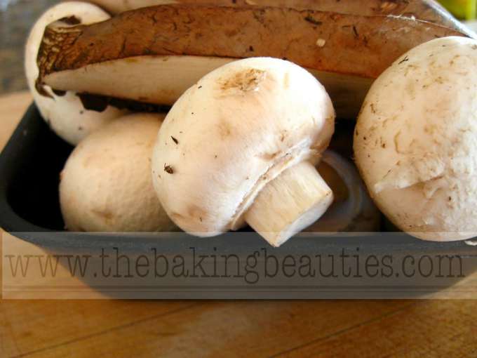 Russian Mushroom and Potato Soup (gluten-free) | The Baking Beauties