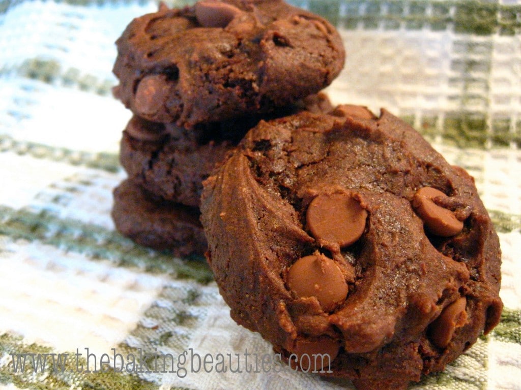 Gluten-free Double Chocolate Chunk Cookies | The Baking Beauties
